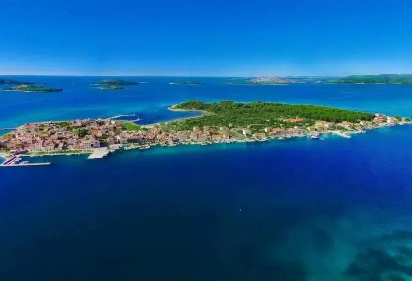هتل Villa Korina