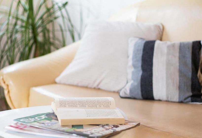 Отель Villa Korina