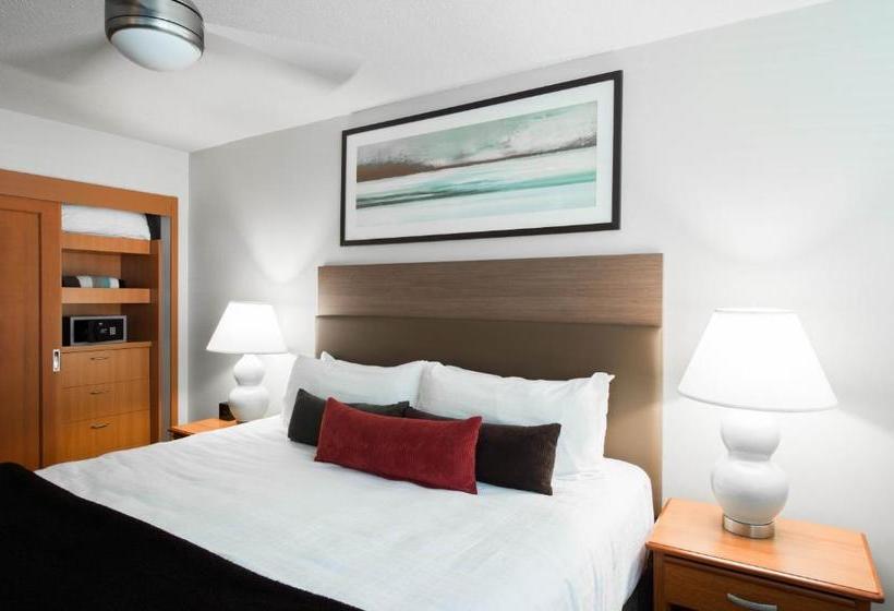 Hotel West Coast Suites At Ubc