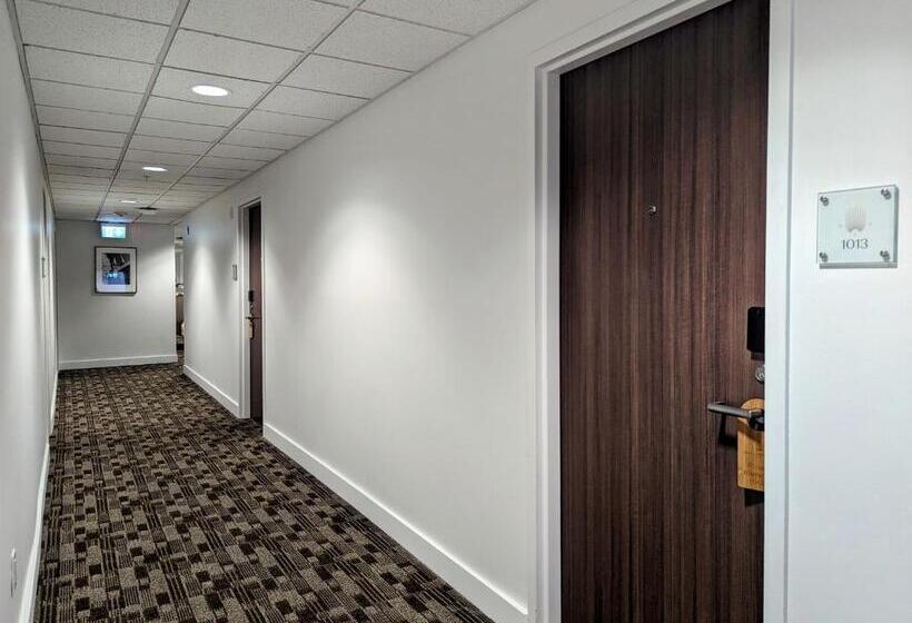 Hotel West Coast Suites At Ubc