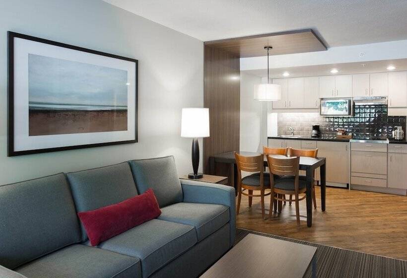 Hotel West Coast Suites At Ubc