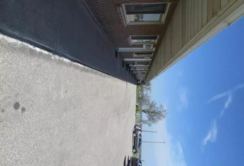 Newburg Inn Motel
