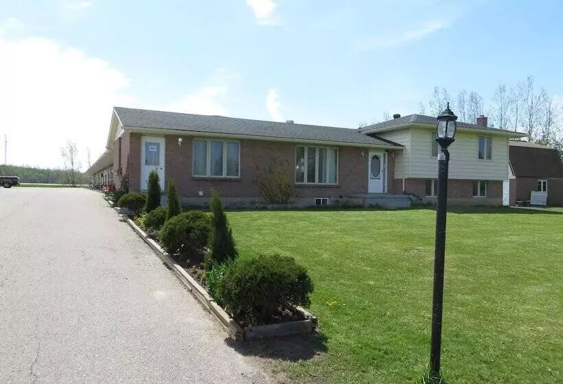 Newburg Inn Motel