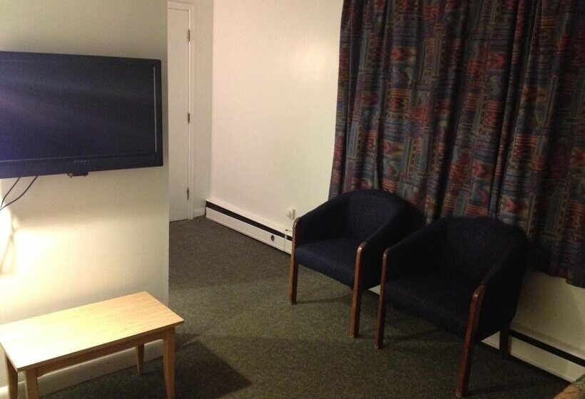 Pleasant Manor Motel