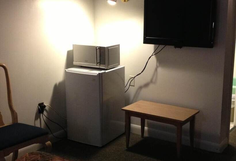 Pleasant Manor Motel