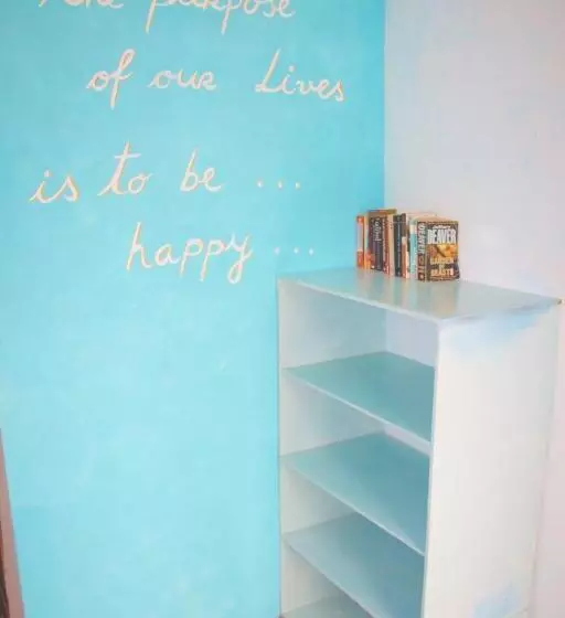 هاستل Hostal Suiza