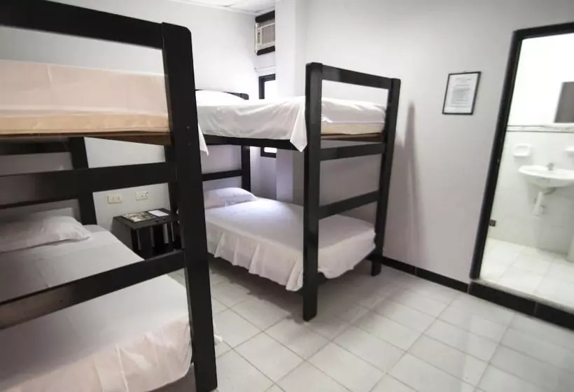 هاستل Jer`s Hostal