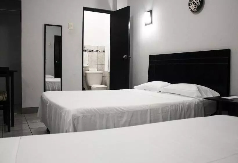 هاستل Jer`s Hostal