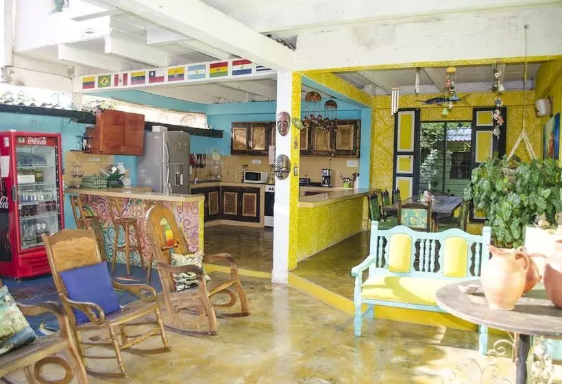 Hostel Villa Mary