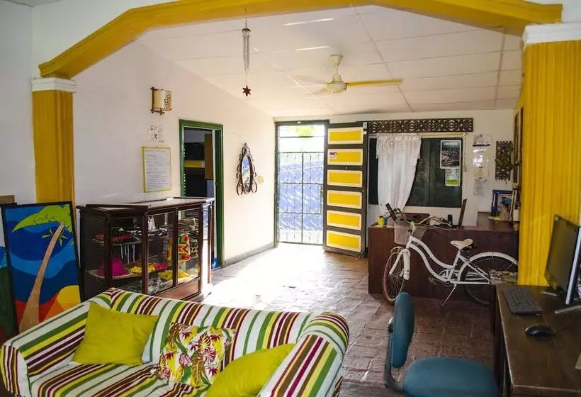 Hostel Villa Mary