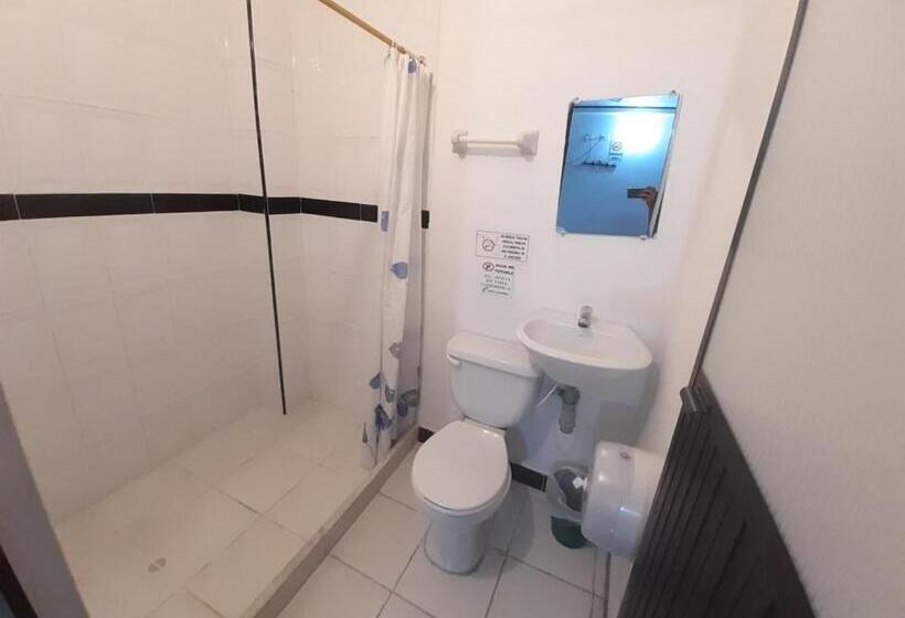 Otel Arcoiris Girardot