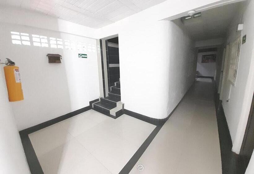 Otel Arcoiris Girardot