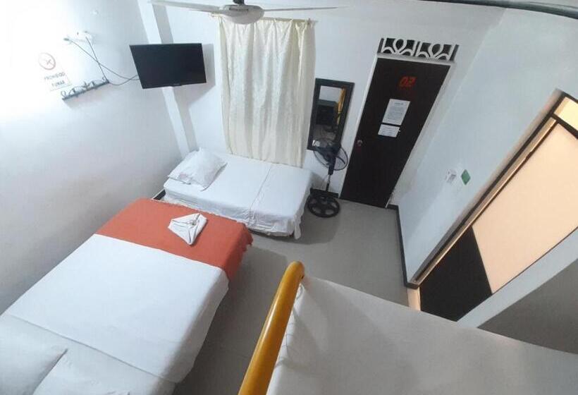 Szálloda Arcoiris Girardot