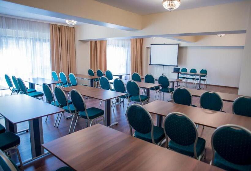 בית מלון כפרי Arnia