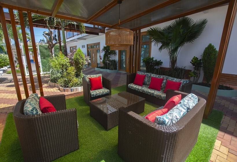 בית מלון כפרי Blue Marlin