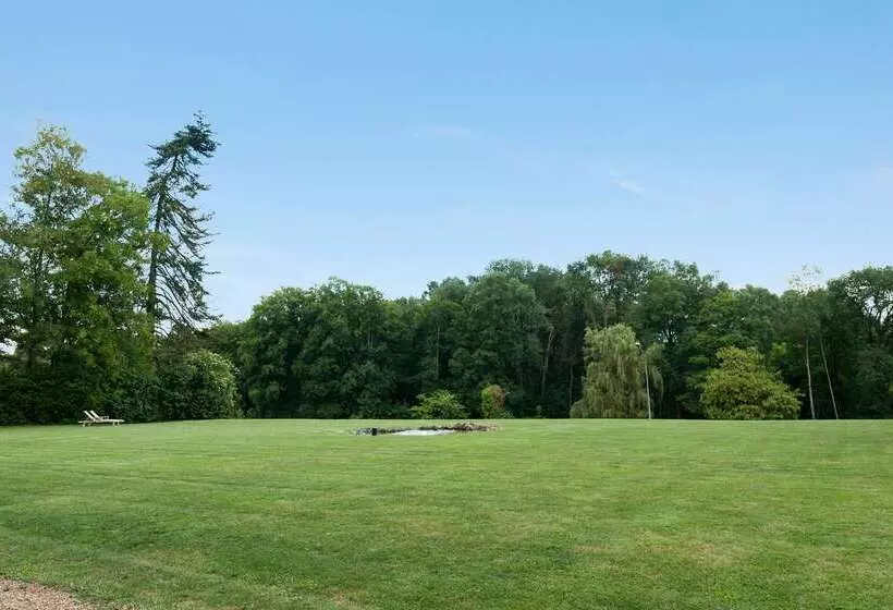 Hôtel Château De Perreux, The Originals Collection
