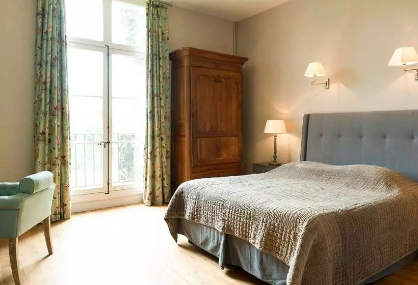 Hôtel Château De Perreux, The Originals Collection