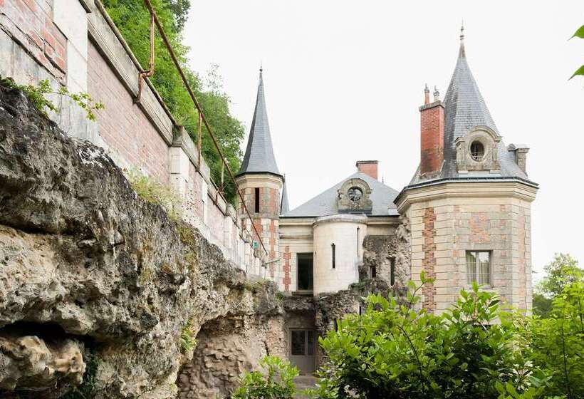 בית מלון כפרי Château De Perreux, The Originals Collection