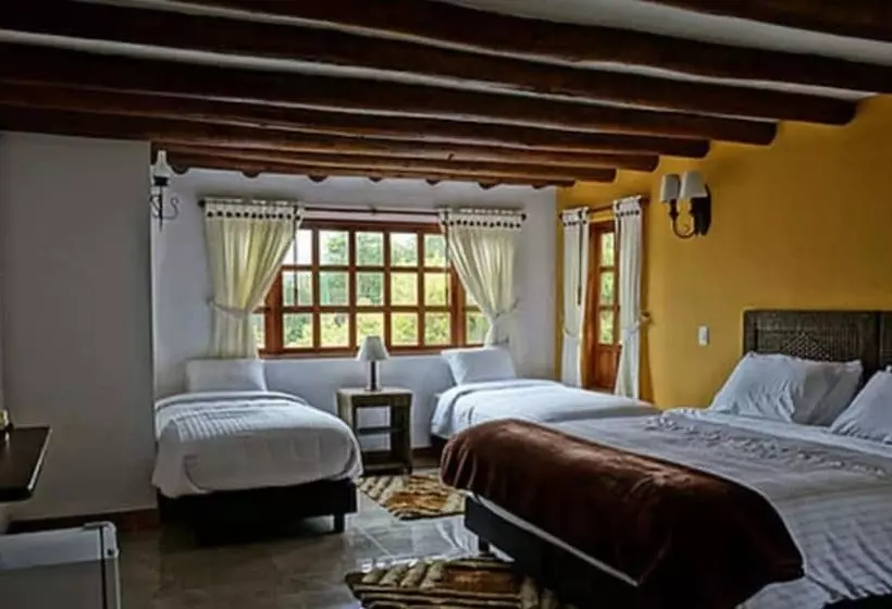 هتل Club Campestre El Bosque De La Villa