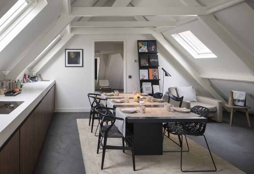 هتل Commune Suites