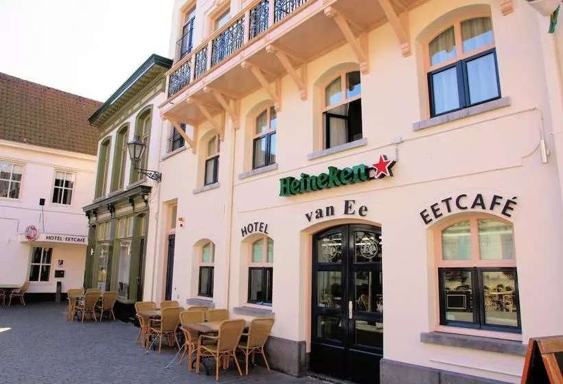 ホテル Eetcafe Van Ee