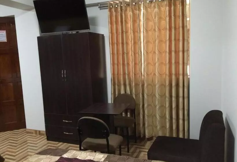 ホテル Hostal Gold Star