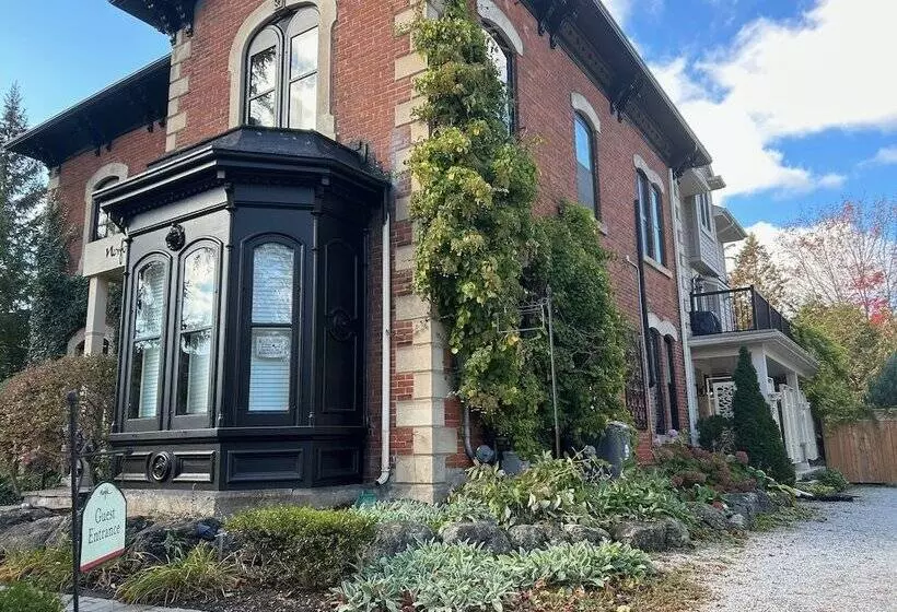 Hotelli Norfolk Guest House Inn