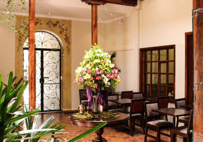 酒店 Santa Lucia House Forum