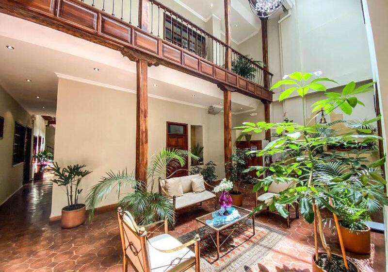 酒店 Santa Lucia House Forum