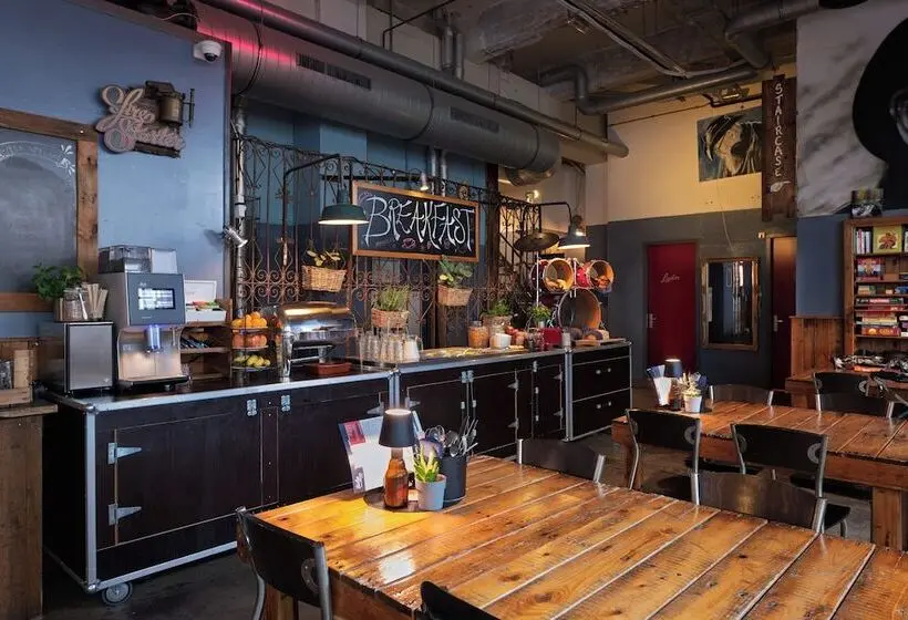 ホテル Stayokay Hostel Eindhoven   Blue Collar