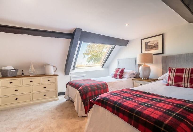 Hotelli Torrs Warren Country House