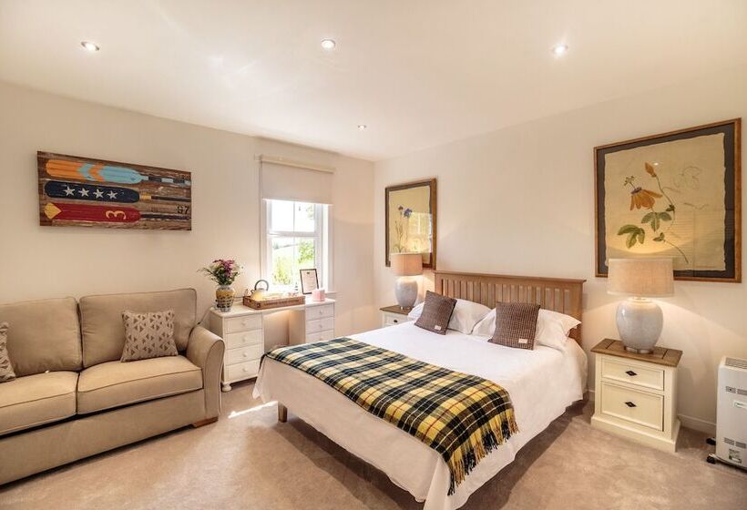 Hotelli Torrs Warren Country House