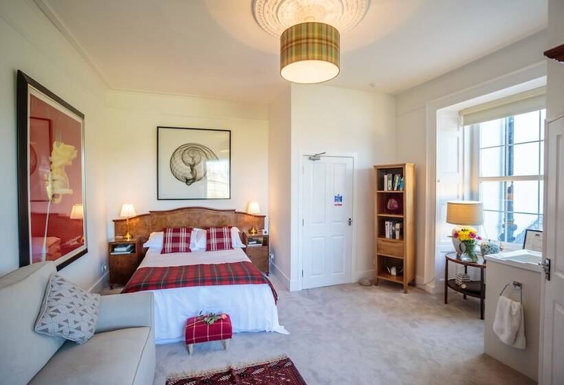 Hotelli Torrs Warren Country House