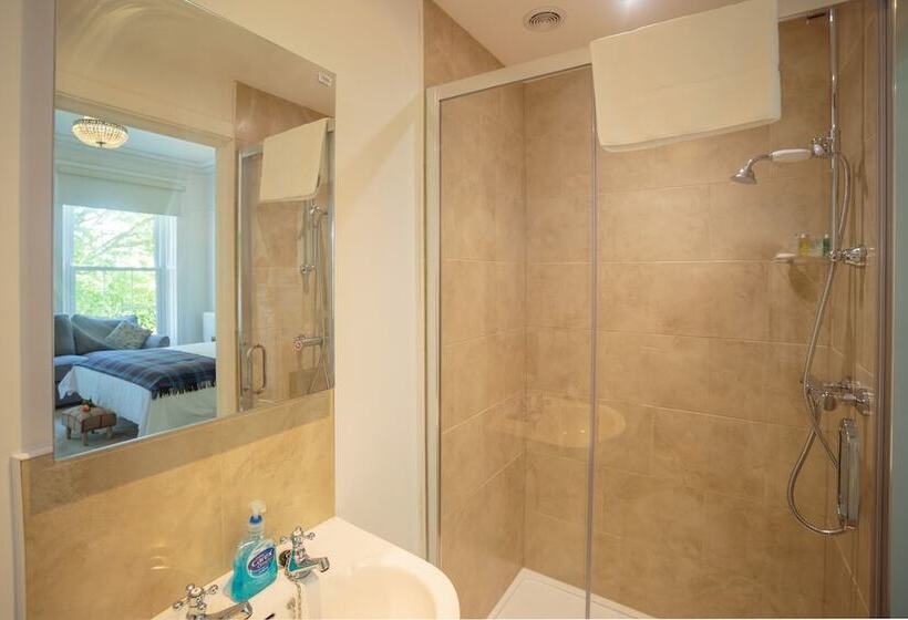 Hotelli Torrs Warren Country House