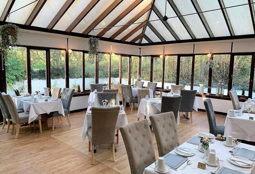 Hotelli Torrs Warren Country House