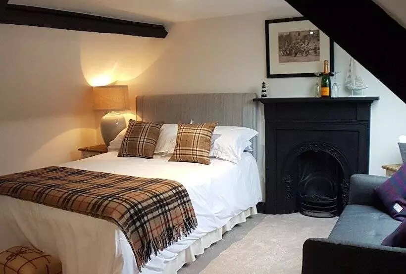 Hotelli Torrs Warren Country House