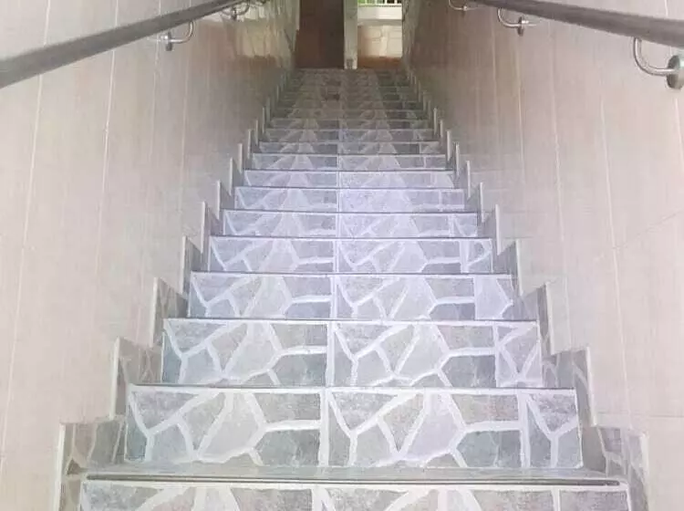 هتل Villa Johana