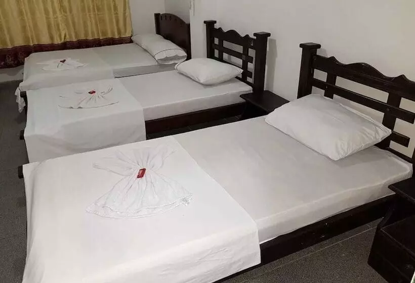 هتل Villa Johana