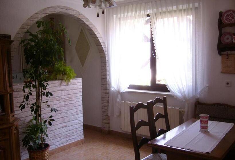 Bed and Breakfast Csaki Vendeghaz