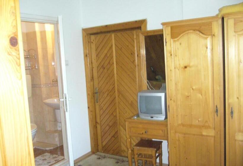 Bed and Breakfast Csaki Vendeghaz