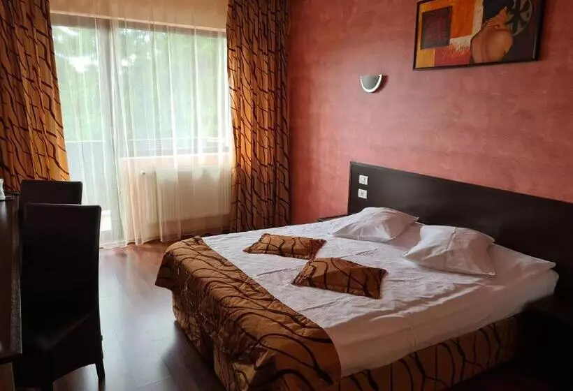 تختخواب و صبحانه Pension Montien Events & Society Resort