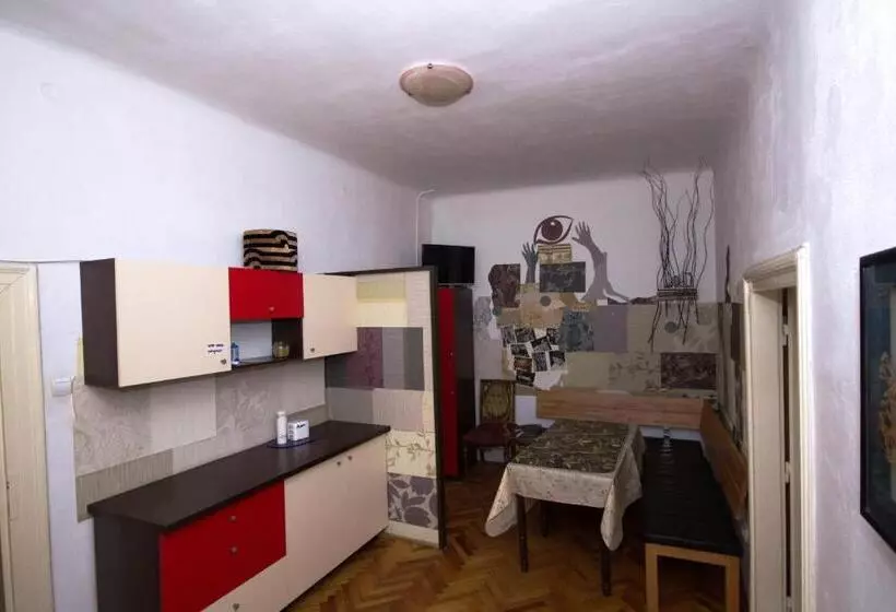 Hostel Pangeea