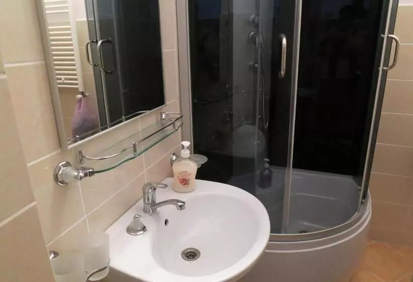 Hostel Pangeea