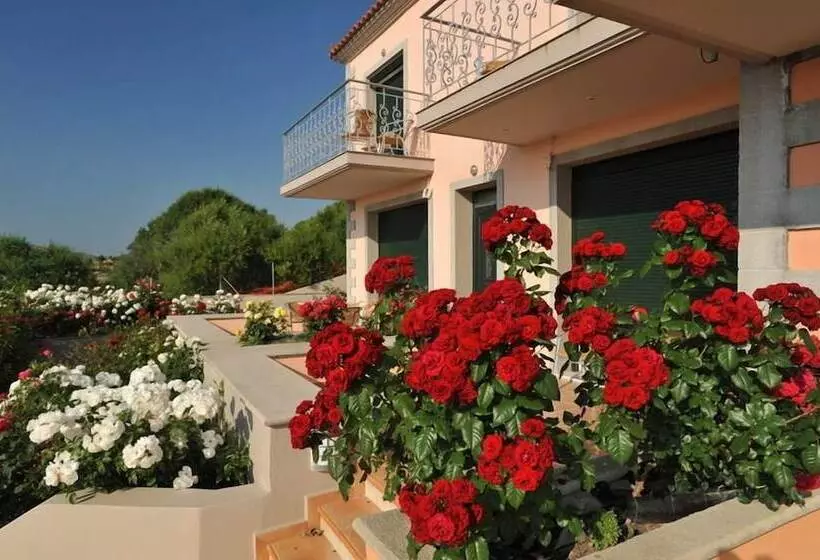 Hotelli Amygdalies Apartments