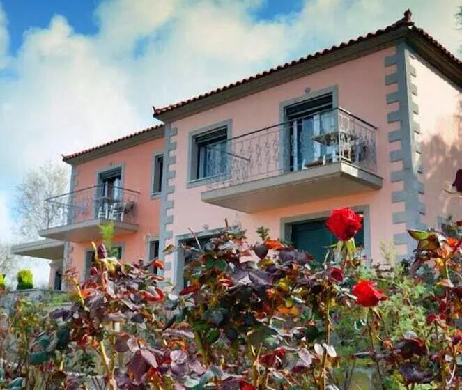 Hotelli Amygdalies Apartments