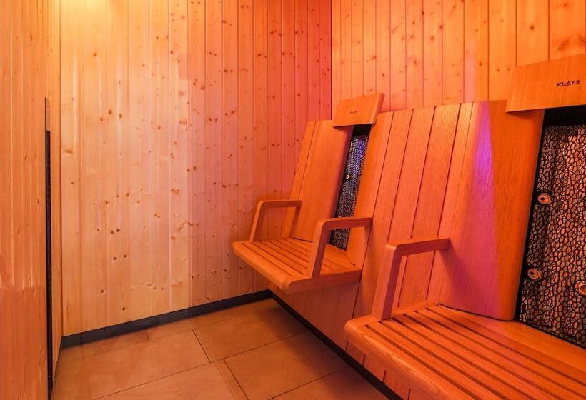 هتل Avenida Mountain Lodges Kaprun