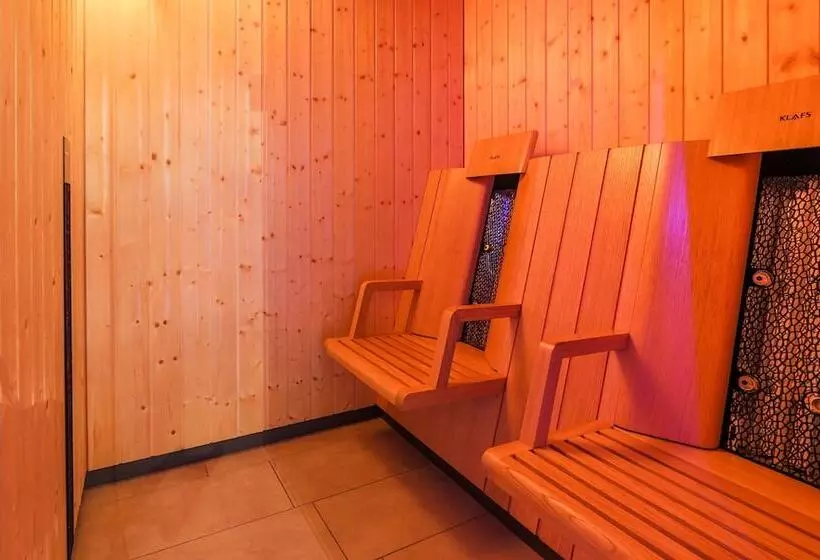 هتل Avenida Mountain Lodges Kaprun