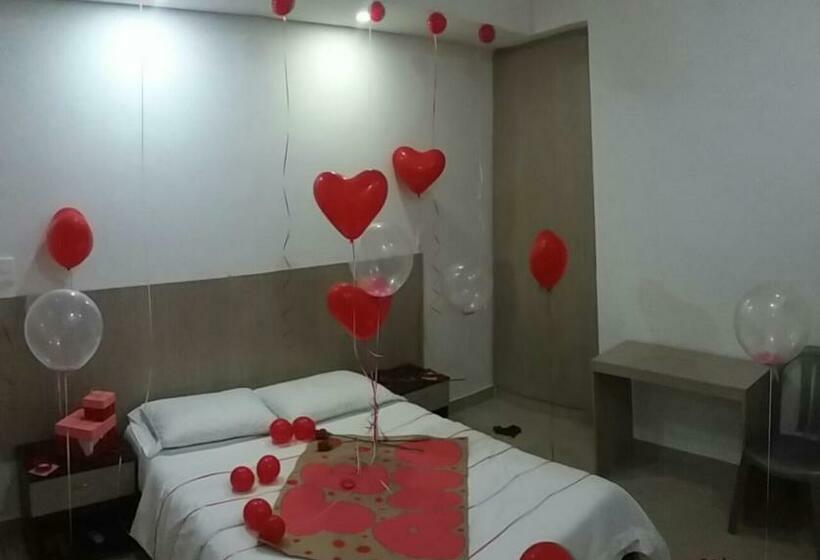 Отель Boutique Santorini Class