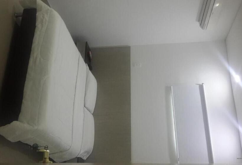 Отель Boutique Santorini Class