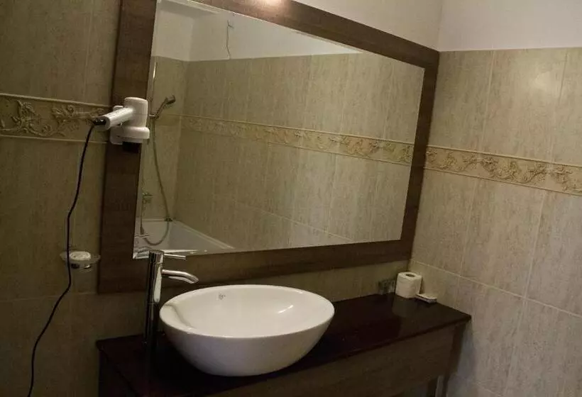 هتل City Ploiesti